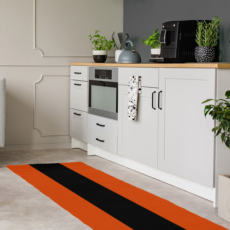 Tapis orange/noir, Tapis de couloir 2 pi 6 po x 8 pi
