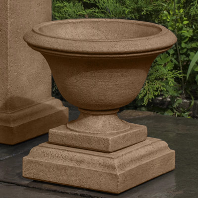 Moreland Urn Planter
