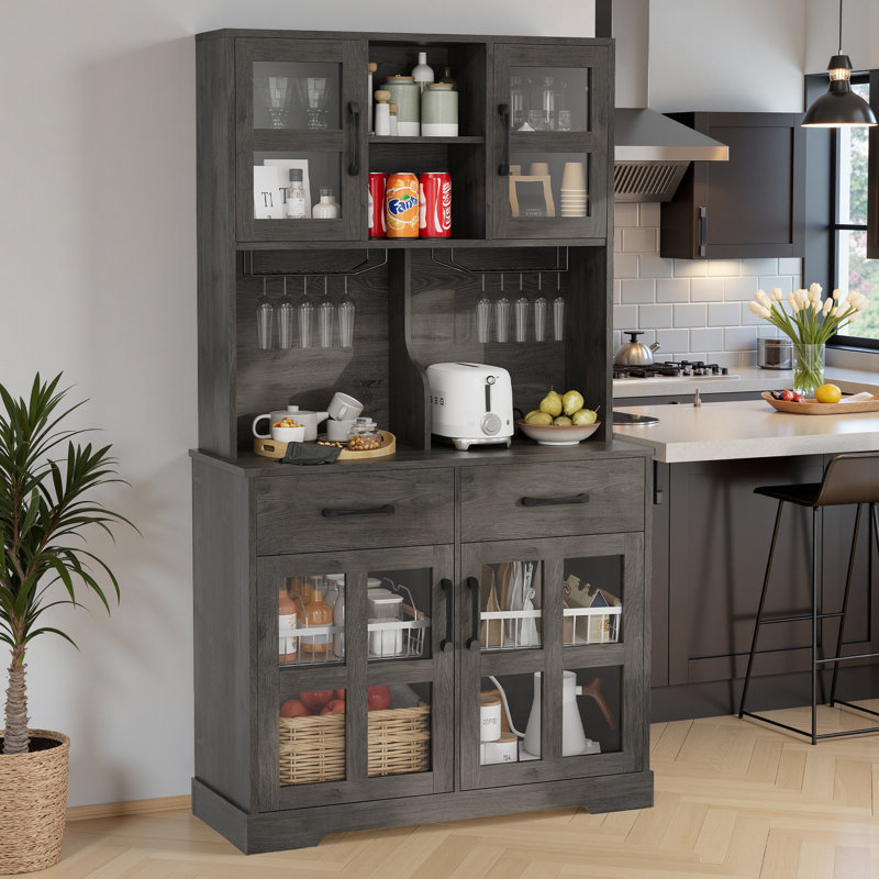 Armoire de cuisine 71 po avec huche, supports à verres à vin, tiroirs et station de charge 71 po