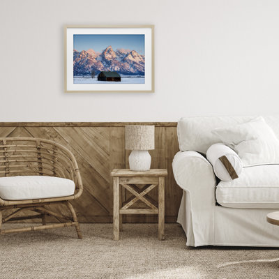 «Cabin In The Glowing Tetons», reproduction sous verre encadrée, design par Jared Kreiss