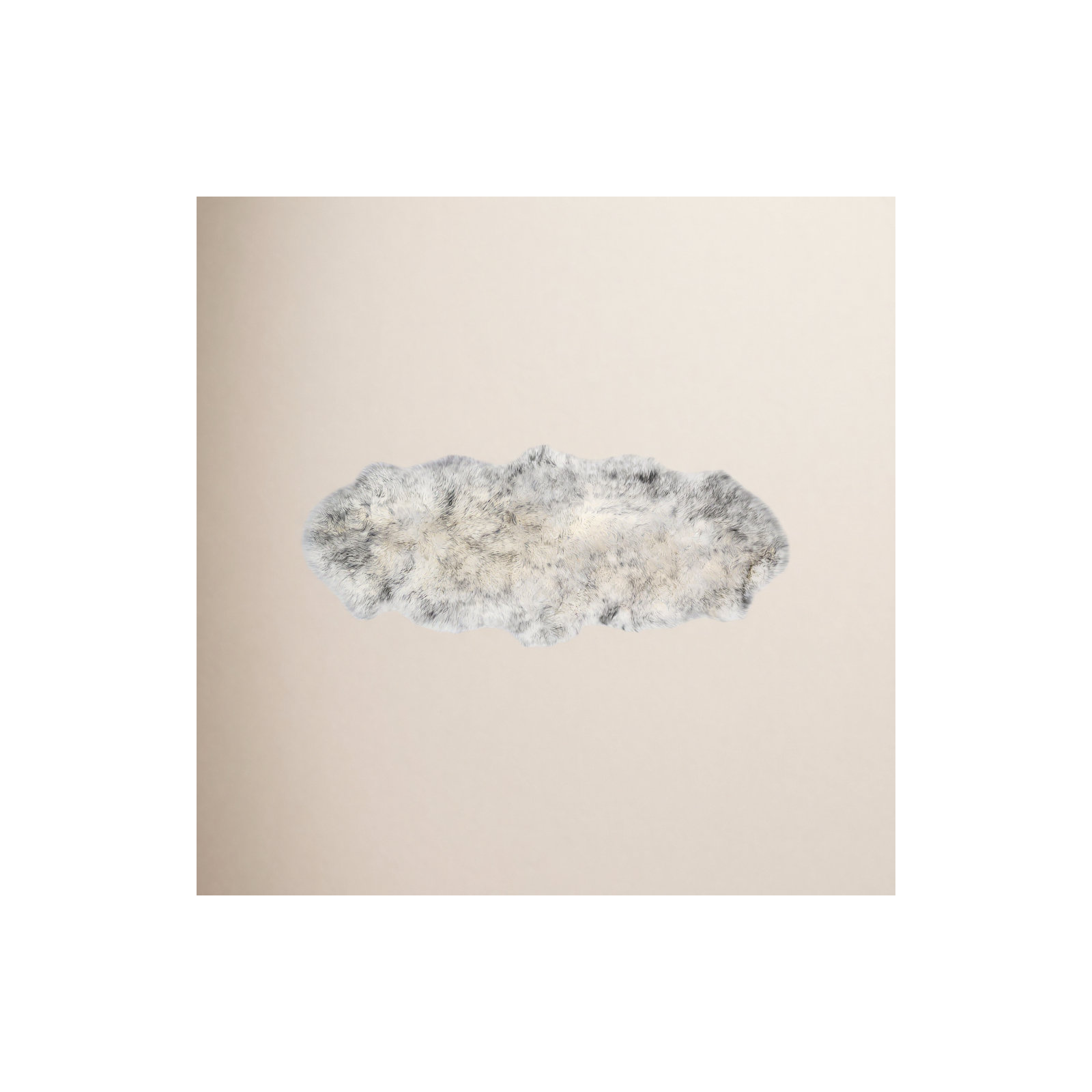 Lemont Sheepskin Husky Tip Rug, Novelty 2' x 5'