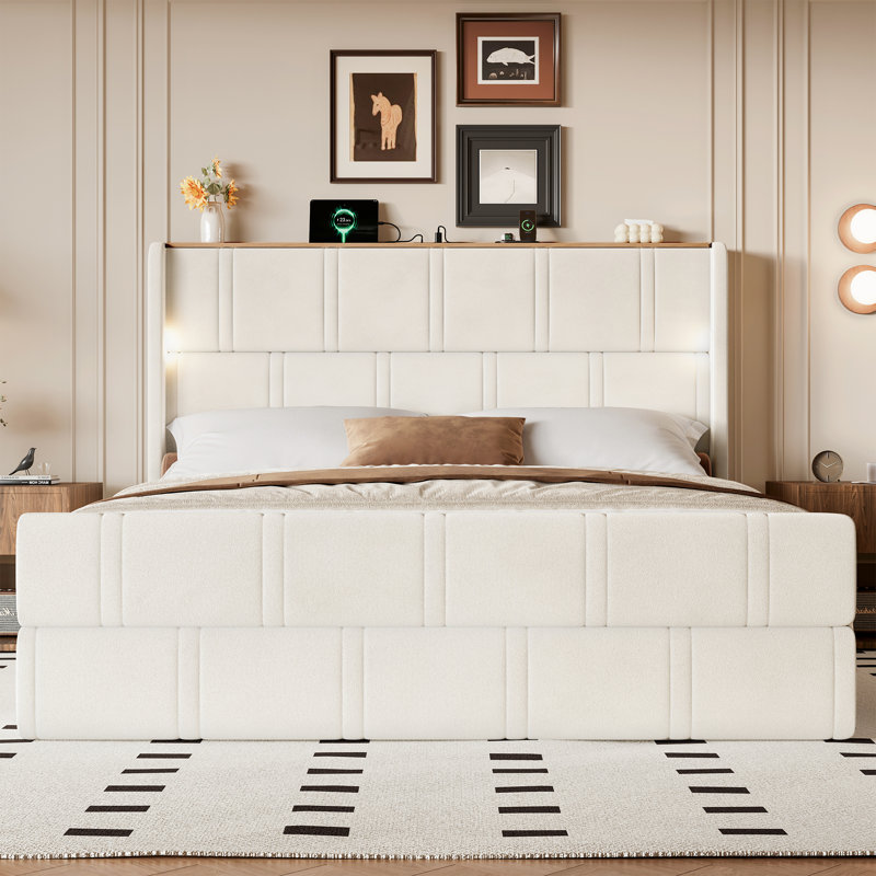 Lit plateforme Queen Size avec tête de lit rembourrée et lampe de lecture, beige, Grand lit, Beige