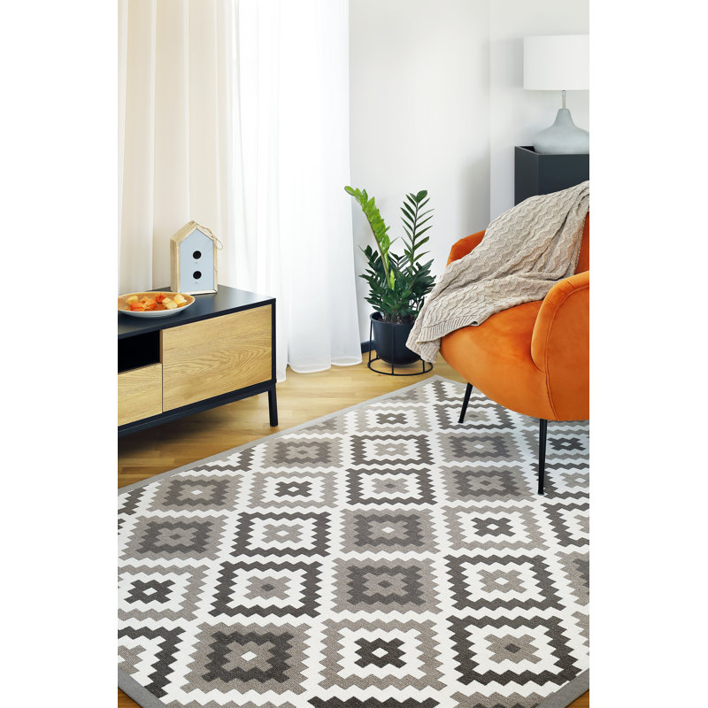 Saka Geometric Hand Woven Area Rug, Rectangle 140 x 200cm