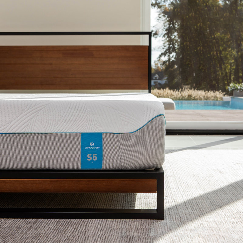 Bedgear Luxury Sport Performance Mattress - Instant Cooling by Ver-Tex Technology, King