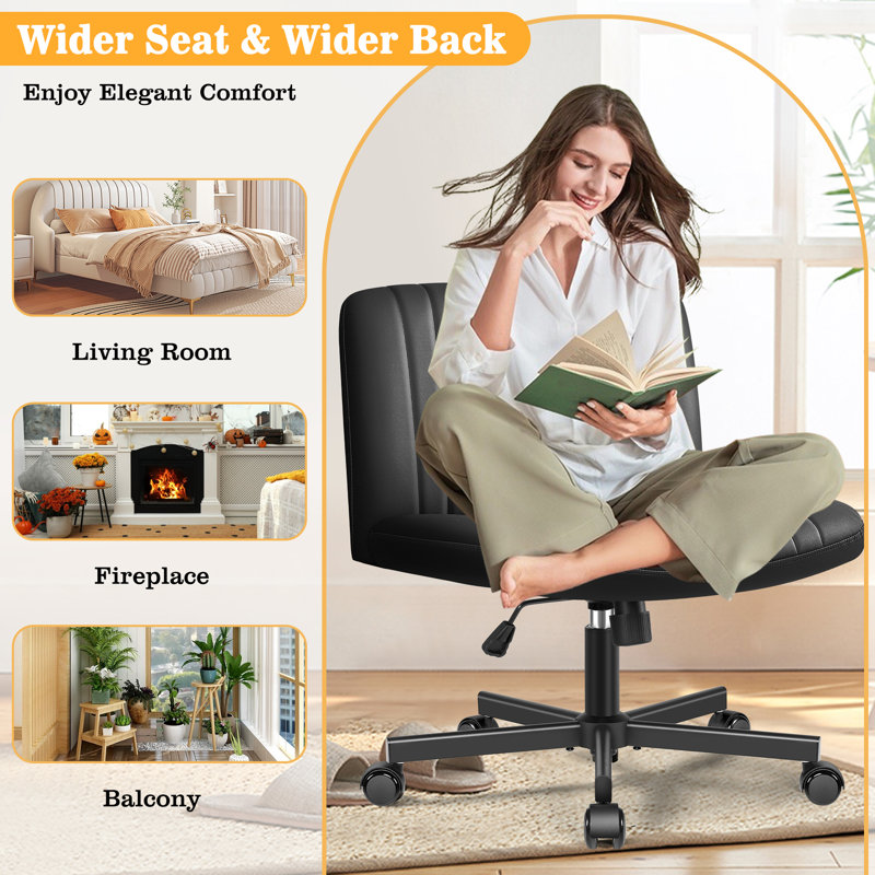 Executive chair with flip-up armrests