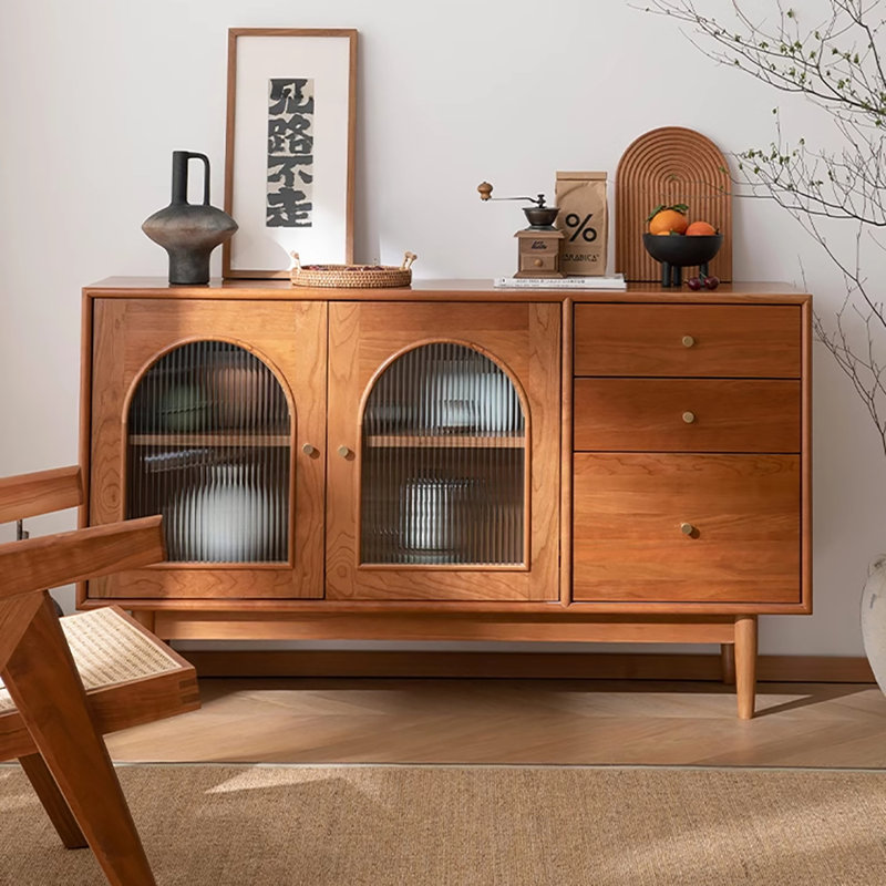 55.1 Sideboard