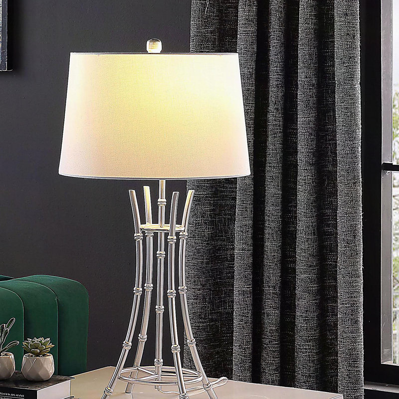Lampe de table 29,25 po In Kiara, Argent argent