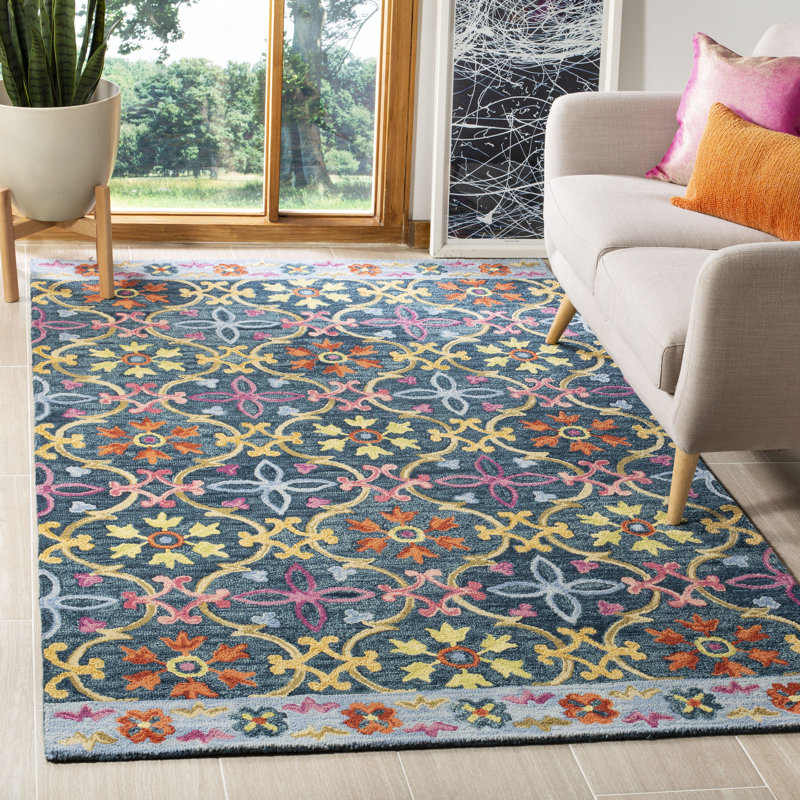 Talmo Hand Hooked Wool Oriental Rug, Rectangle 5' x 8'