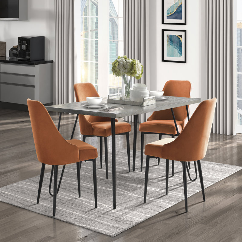 Table de salle à manger