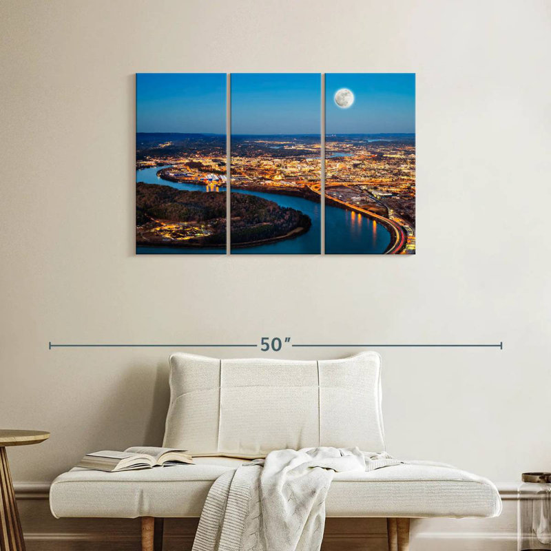 Rorry Moon Over Chattanooga, 24" H x 38" W