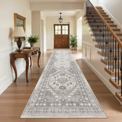Malaika Machine-Washable Non-Slip Medallion Area Rug