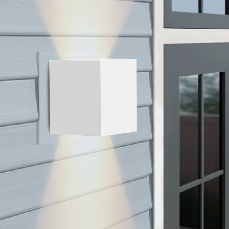 Applique murale Modern Modern, Blanc, H 5 po x l 5 po x P 5 po
