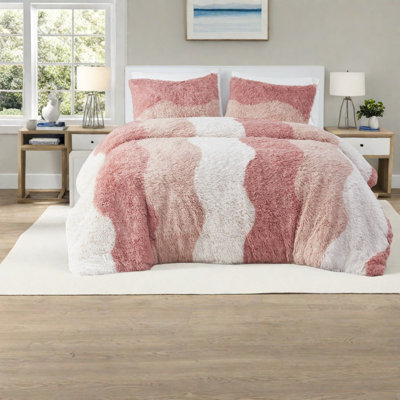 Luxurious Faux Fur Bedding Sets, Cozy King Size, Modern Blush Style