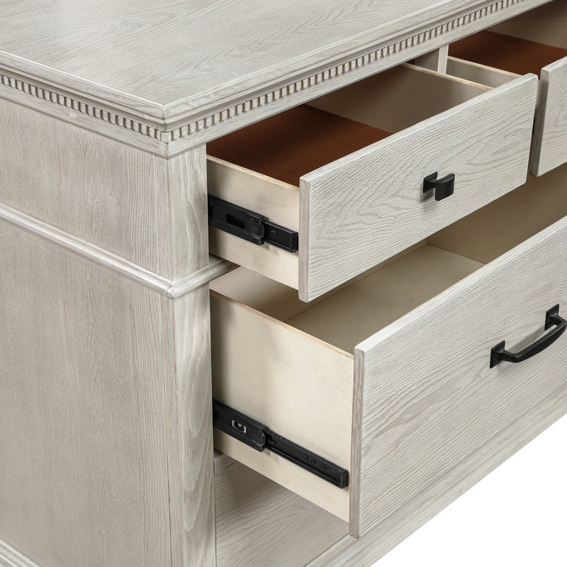 Ensemble de chambre à coucher en bois avec coffre 4 pièces Izaguirre, Grand lit