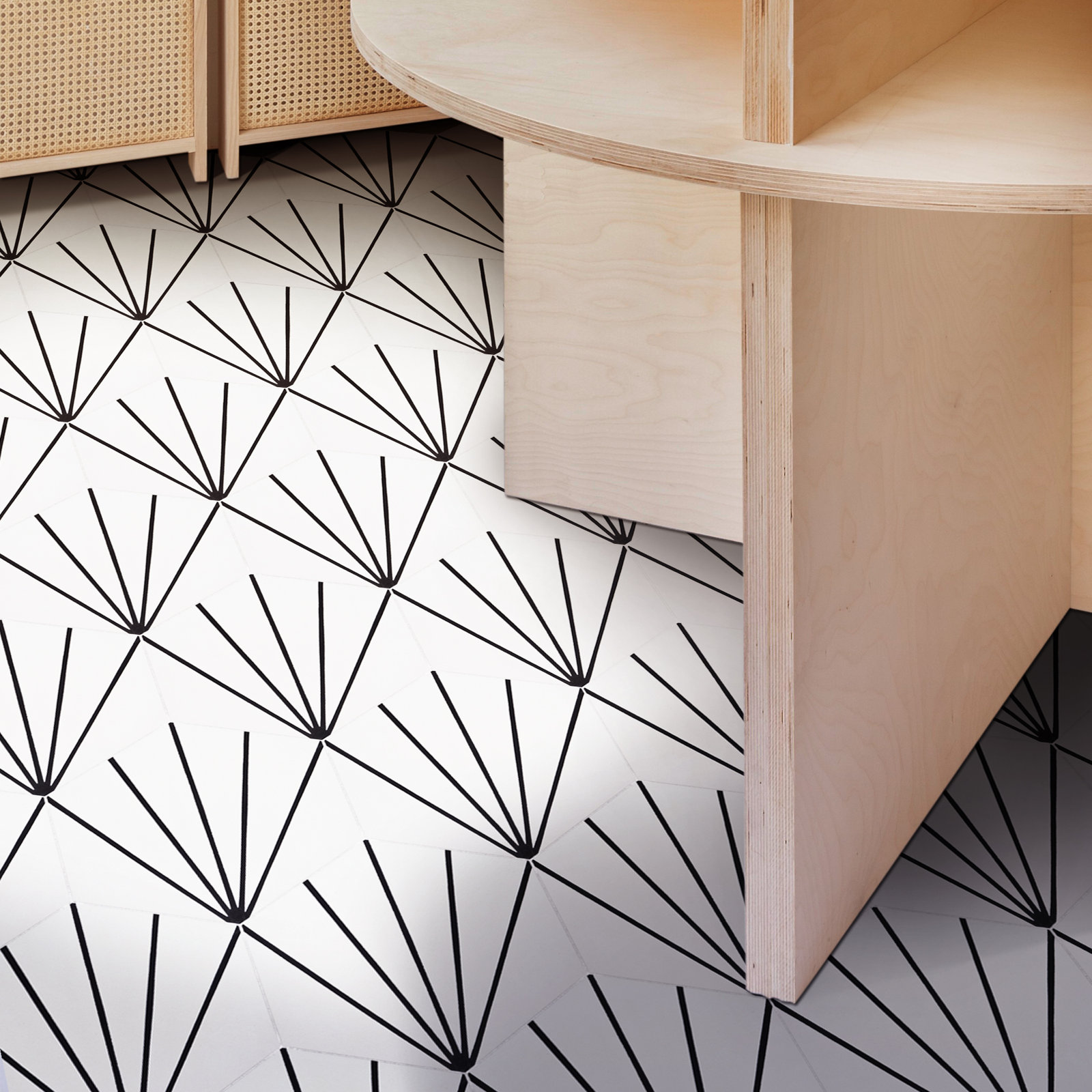 Menara 8" x 9" Cement Patterned Tile, Off White/Black