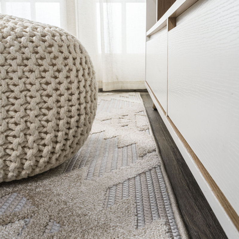 Joaquin High-Low Pile Neutral Diamond Kilim Beige/Gray Indoor/Outdoor Rug, Rectangle 5' x 8'