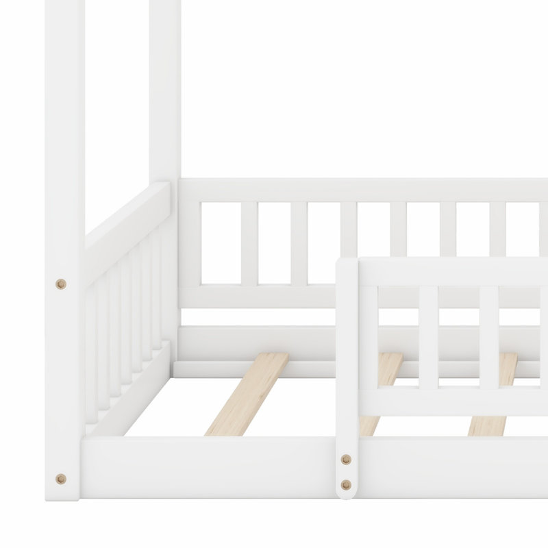 Structure de lit en bois en forme de maison avec clôture, White