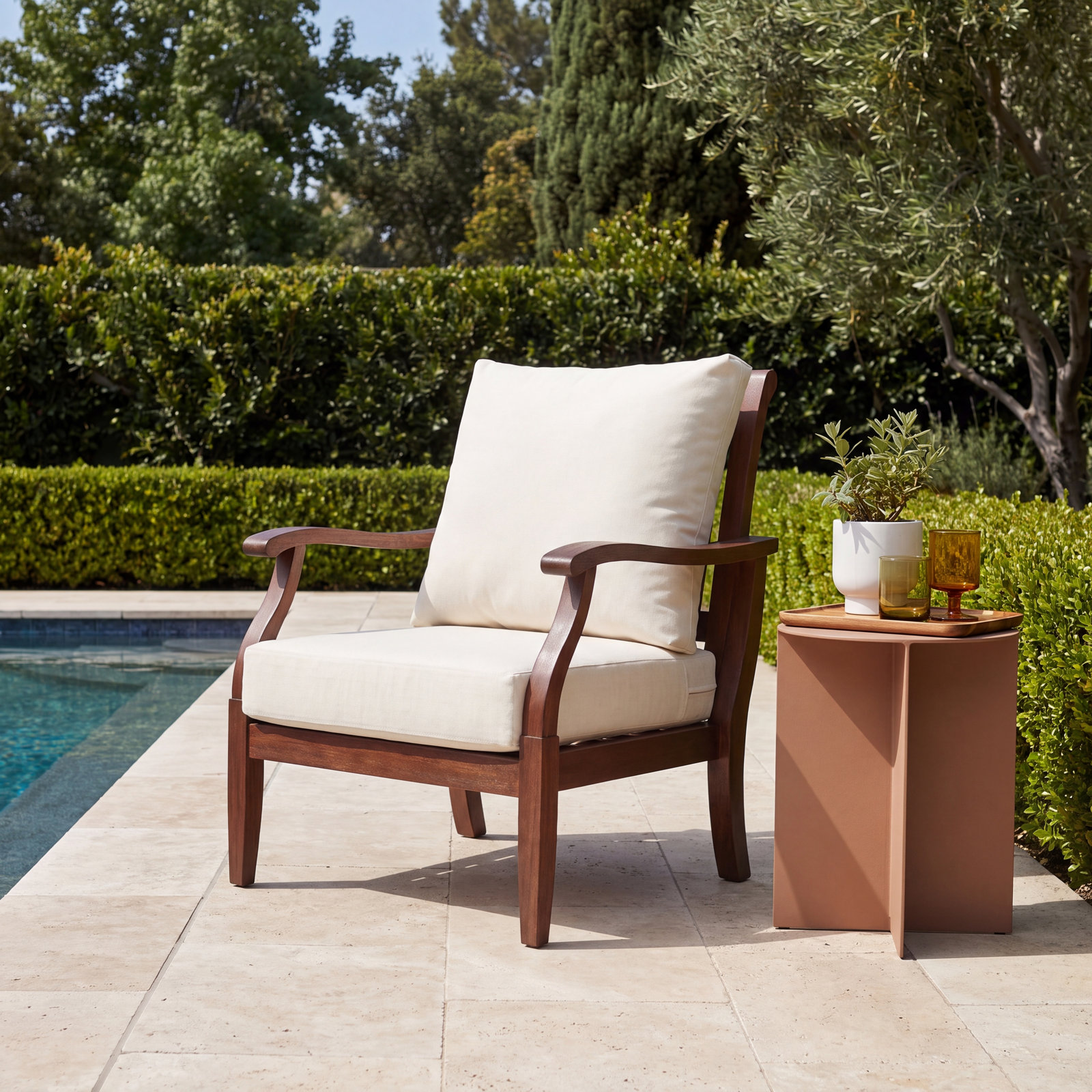 Oria Eucalyptus Outdoor Lounge Chair