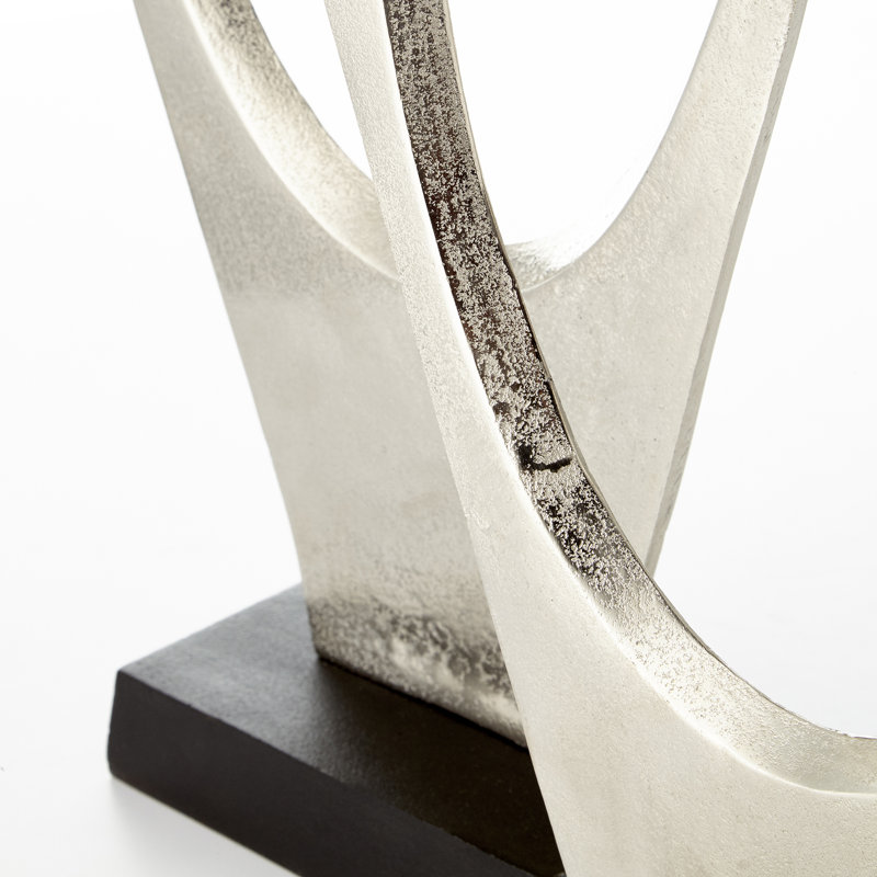 Sculpture Llano, H 21 po x l 14 po x P 4,75 po