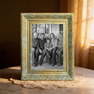 Antique Gold 3 PCS 5" x 7" Warm Picture Frame with Giftable Design