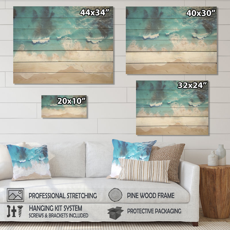 Vagues blanches et bleues vue aérienne I - plage sur bois, H 24 po x l 32 po x P 0,78 po
