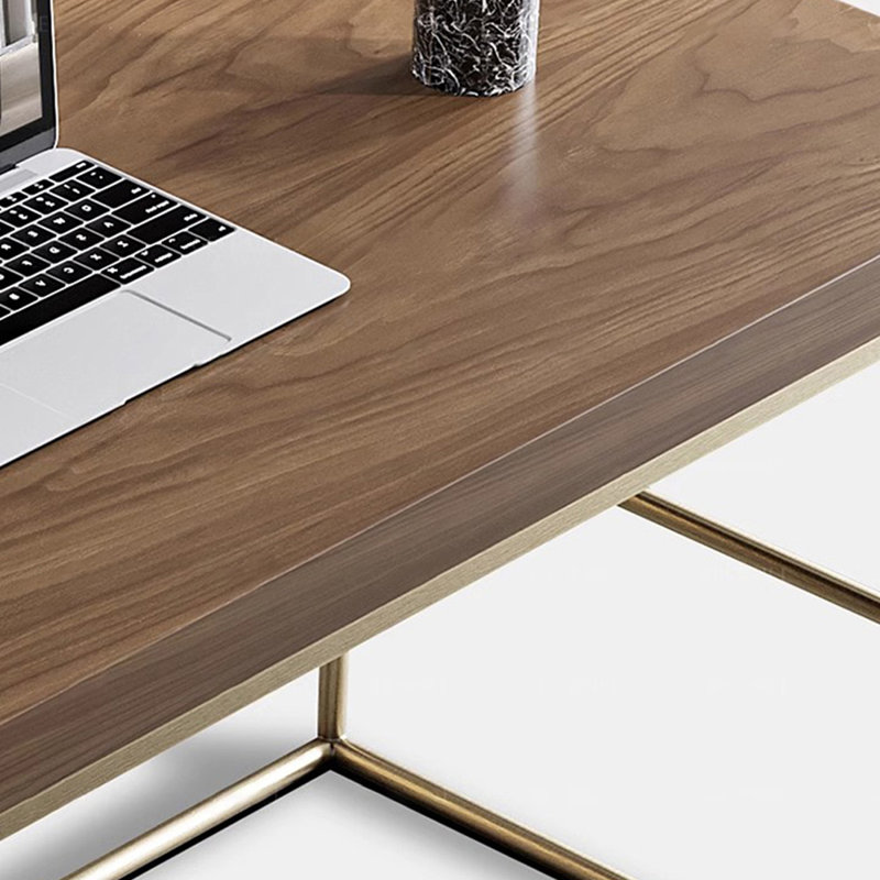 Bureau d'écriture avec tiroirs en noyer manufacturé, H 29,53 po x l 55,12 po x P 23,62 po