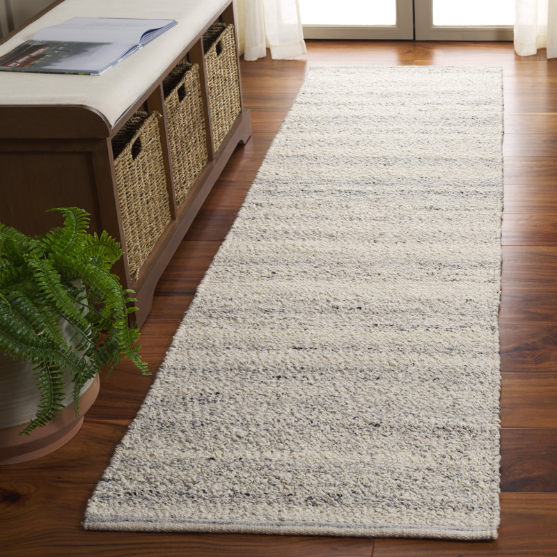 Ezzie Natura Handwoven Wool Rug, Runner 2'3" x 8'