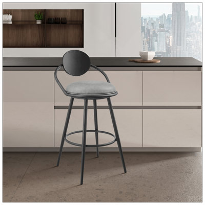 Tabouret de bar pivotant 30 po Carnation en fer noir avec similicuir gris rétro et dossier en bois noir