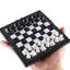 Jeu d'échecs noir / blanc