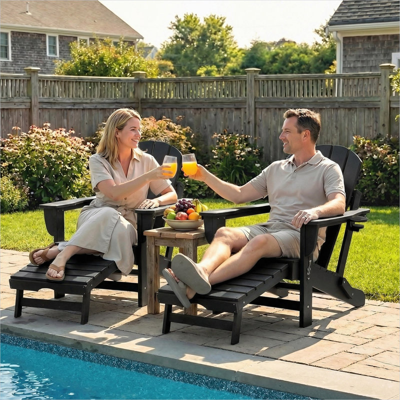 Duo de chaises classique en PEHD toutes saisons Classic Adirondack avec repose-pieds et porte-gobelets