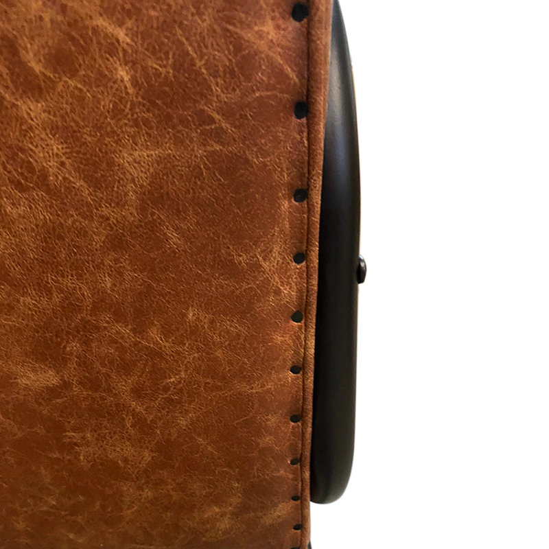 Fauteuil en cuir Cushman, Cuir véritable