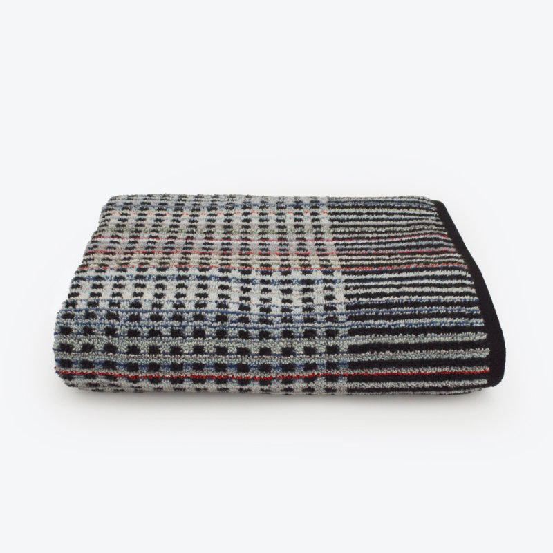 Tamaica 100% Cotton Black Patterned Bath Sheet