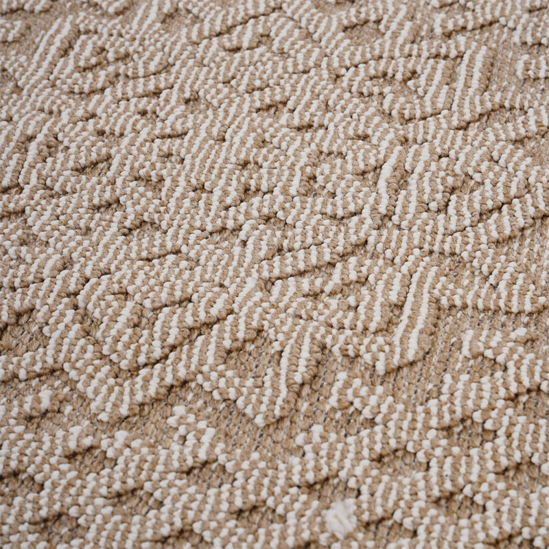 Collection Beige /Medallion Indoor/Outdoor Area Rug, Runner 2'2" x 8'