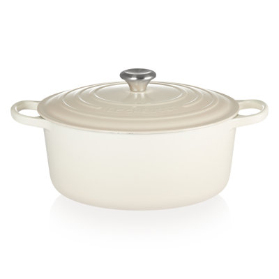 Le Creuset Signature Enameled Cast Iron Round Dutch Oven with Lid