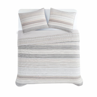 Oceanfront Resort Navarre Yarn Dye Stripe Quilt Set