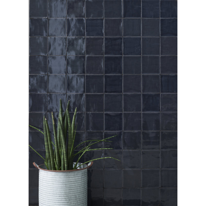Carreau mural brillant en céramique aspect zellige Maroc 5 po x 5 po, Bleu