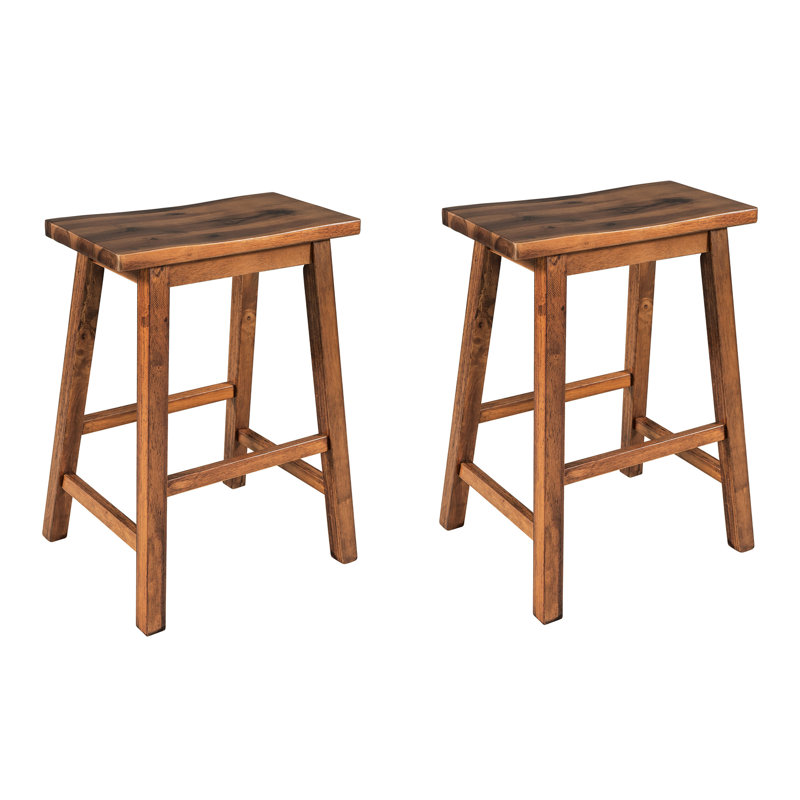2 tabourets rustiques à hauteur de comptoir