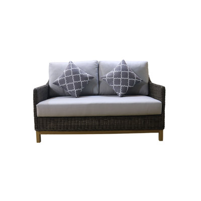 Gerane Love Seat with Cushion