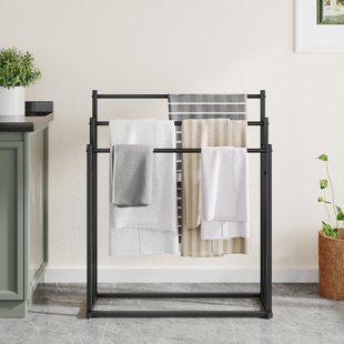 Porte-serviettes pour la salle de bain, séchoir à serviettes à 3 niveaux pour l'extérieur, porte-serviettes sur pied, porte-serviettes de piscine et présentoir pour serviettes de bain surdimensionnées