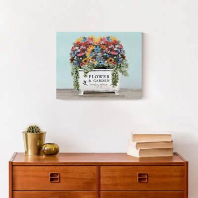 " Floral Bathtub "