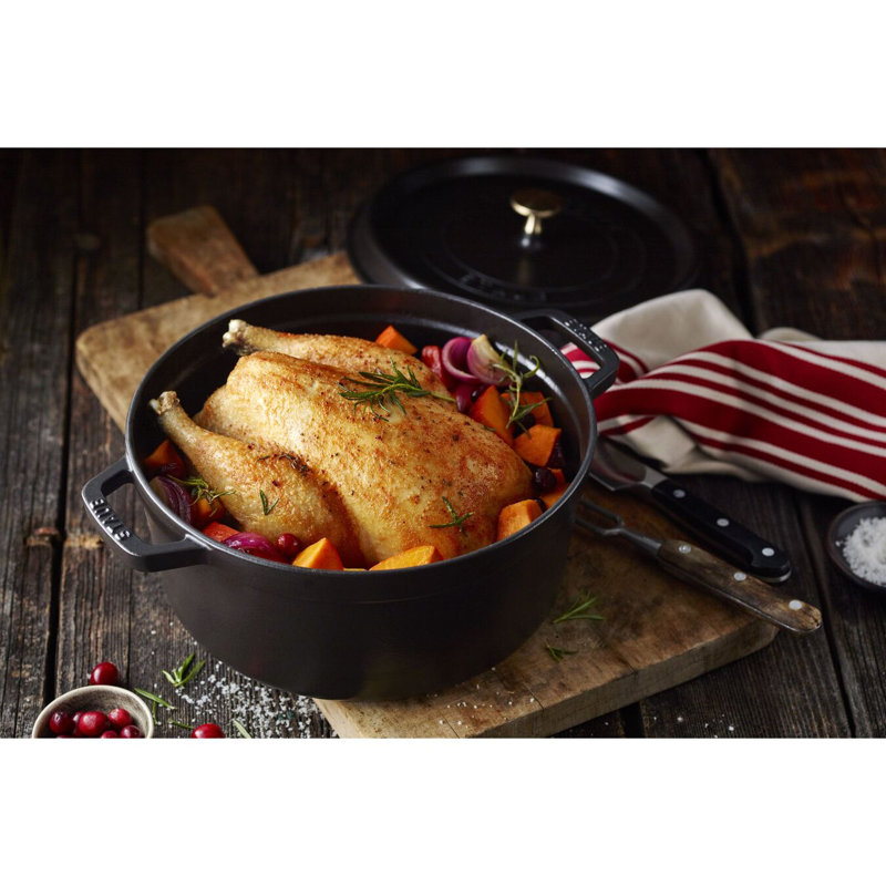 La Cocotte Cast Iron Round Cocotte, 5.5 quarts, Black Matte