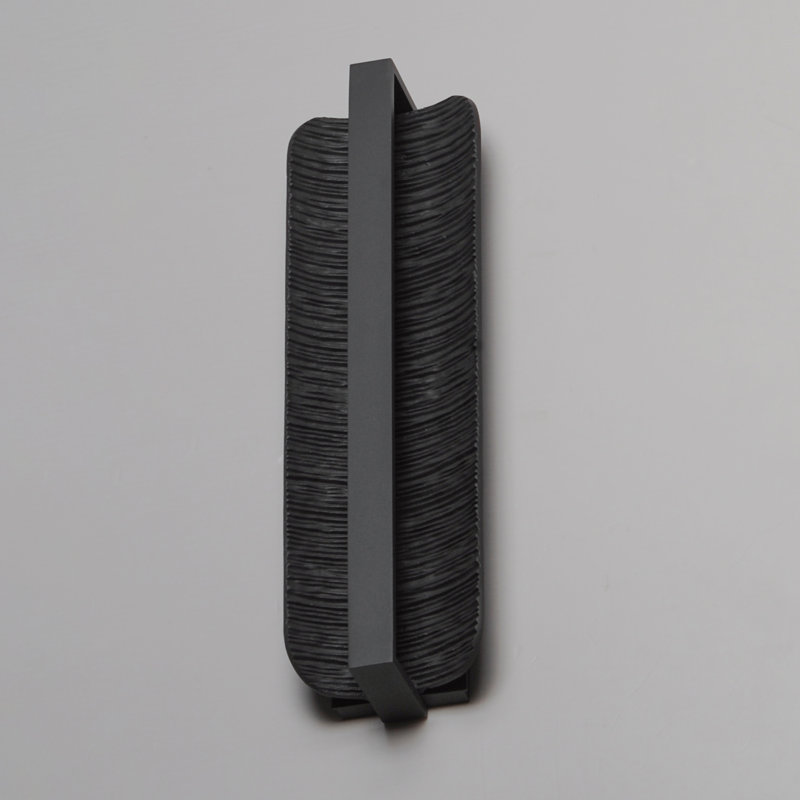 Fixation murale Terra-Outdoor, H 24,5 po x l 7 po x P 4 po