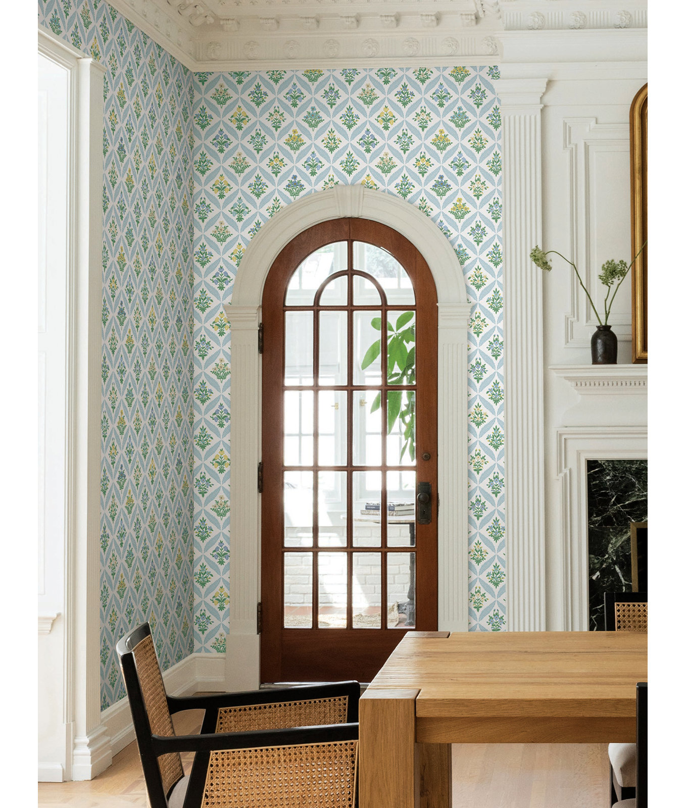 Estee Garden Wallpaper, Blue
