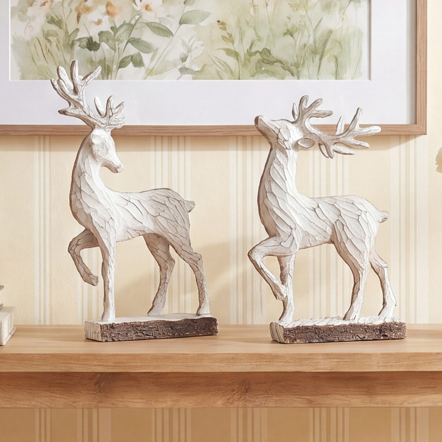 Haari 2-Piece Carved Deer Figurine Set