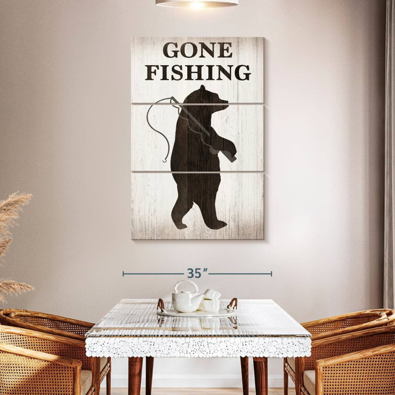 Senne Bear Gone Fishing, H 65 po x l 42 po