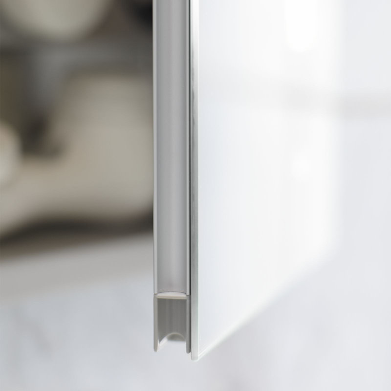 Armoire à pharmacie encastrée AiO avec 3 tablettes réglables et éclairage DEL, H 39,375 po x l 23,25 po x P 4 po, Droite
