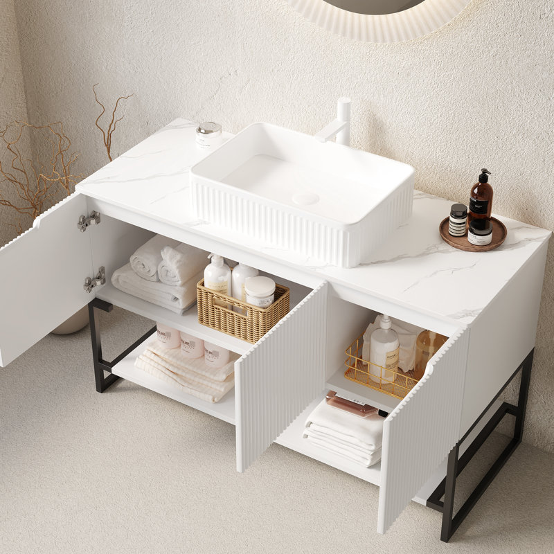 Meuble-lavabo autoportant de 48 po avec lavabo vasque, 3 portes et tablette ouverte, élégant comptoir rectangulaire en pierre frittée en céramique blanche pour le design