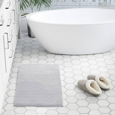 Marshmallow Quick Dry Bath Rug with Non-Slip Backing