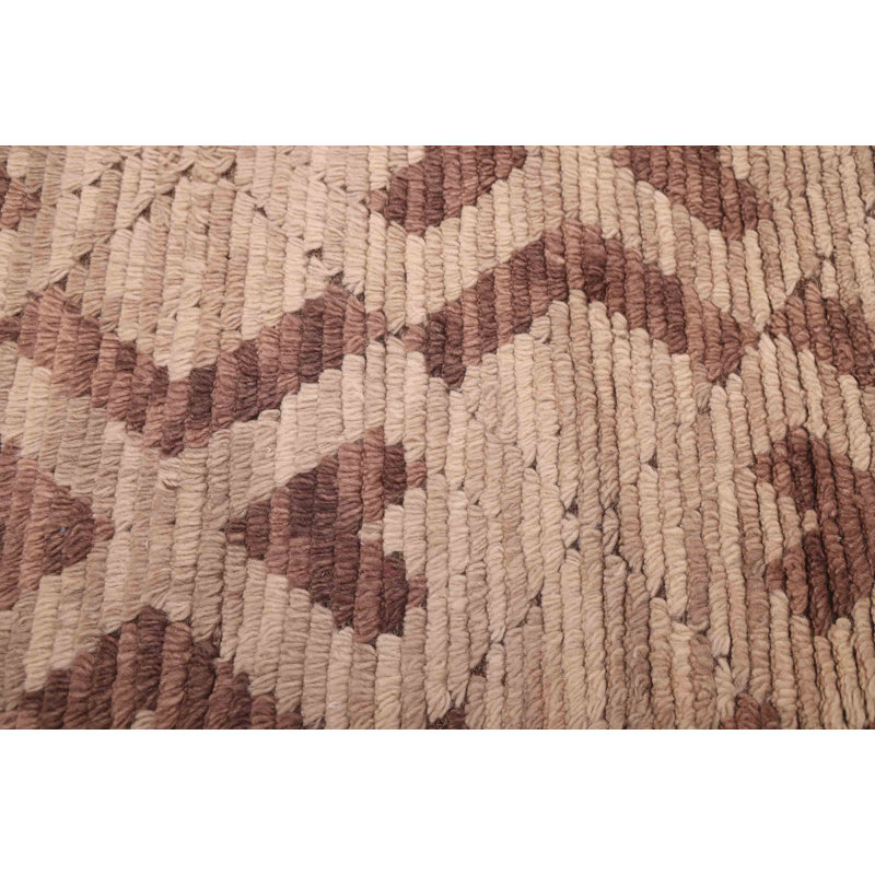 Tapis brun clair Tangier 5 pi 6 po x 7 pi 6 po