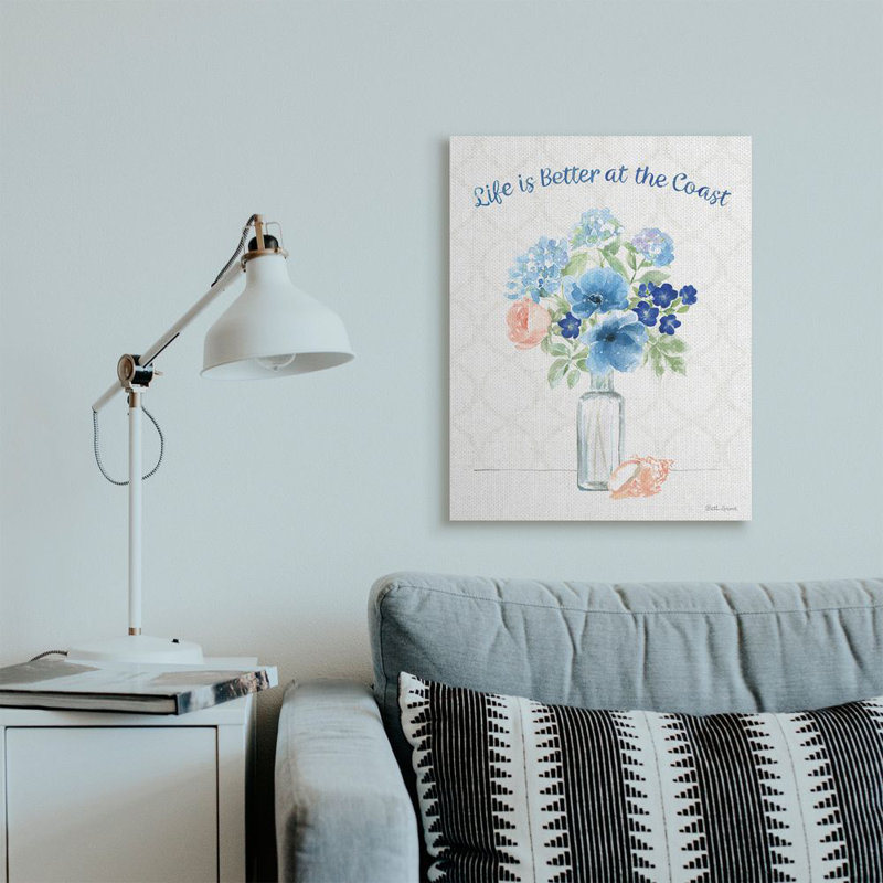 «Better at the Coast Nautical Arrangement Floral Greeting» par Avery Tillmon - impression d'art graphique, H 30 po x l 24 po